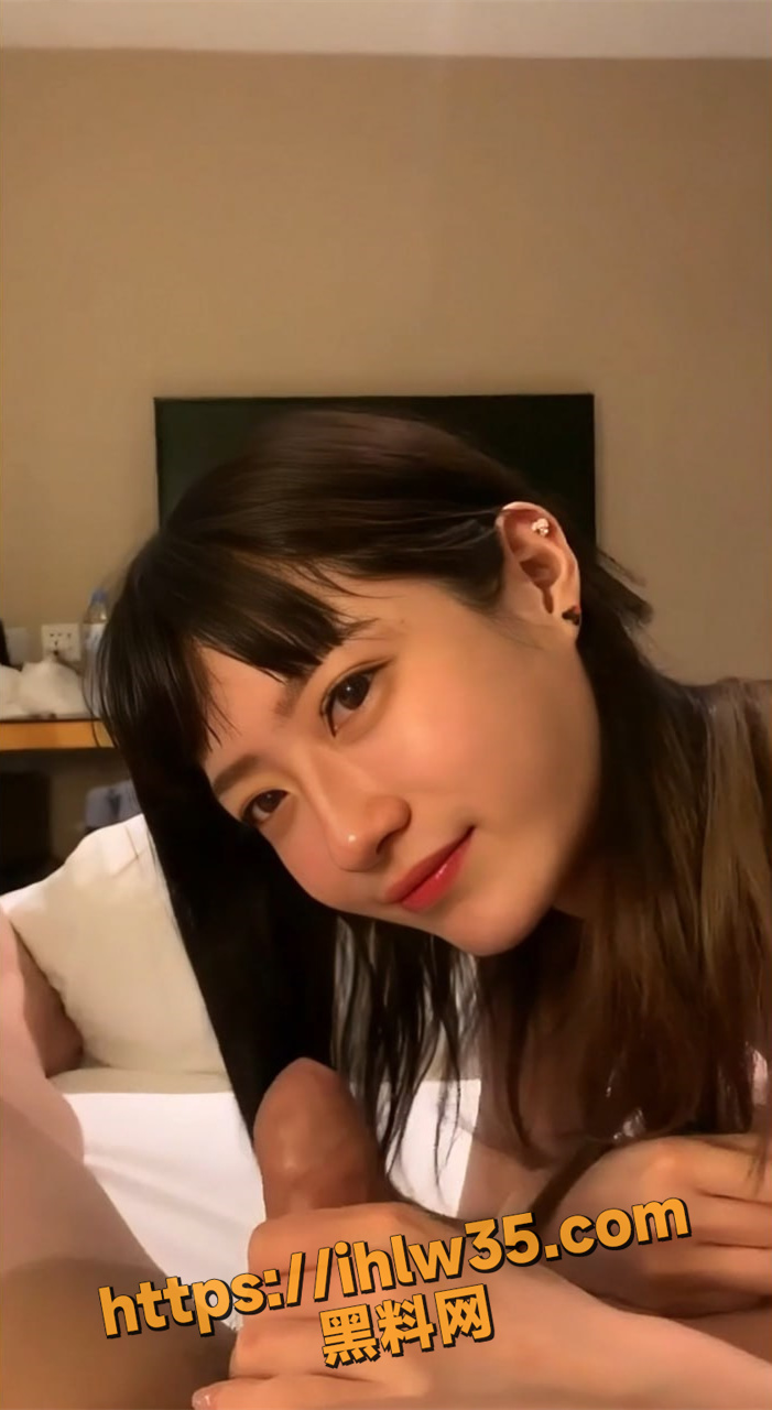 701X1280