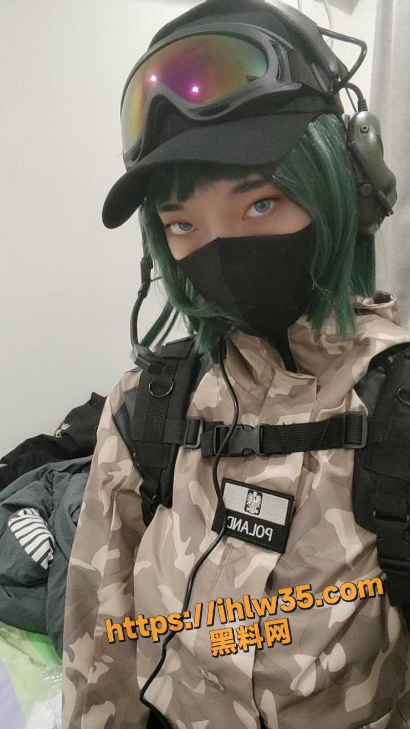800X1422