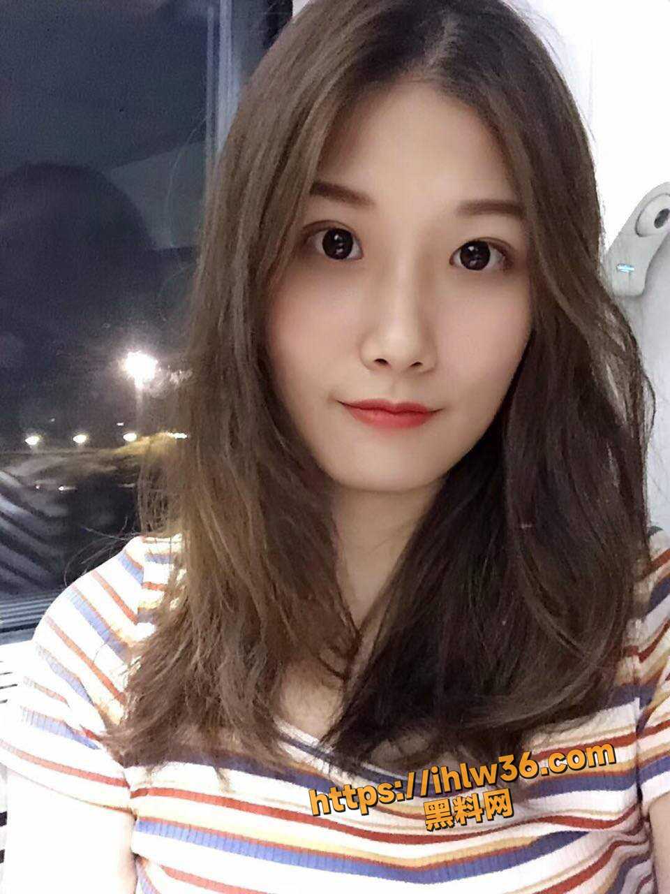 960X1280