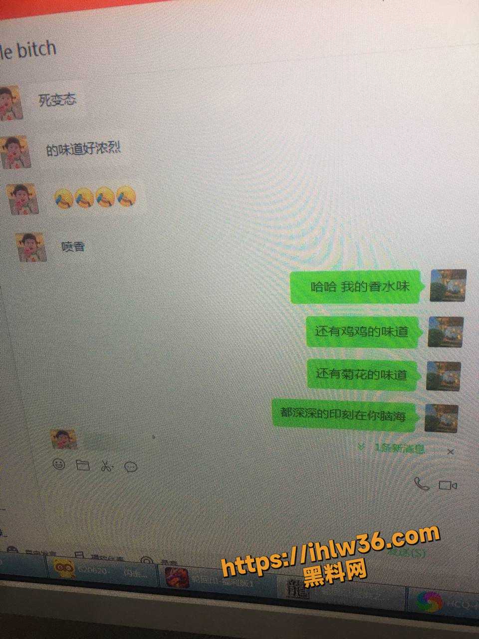 960X1280