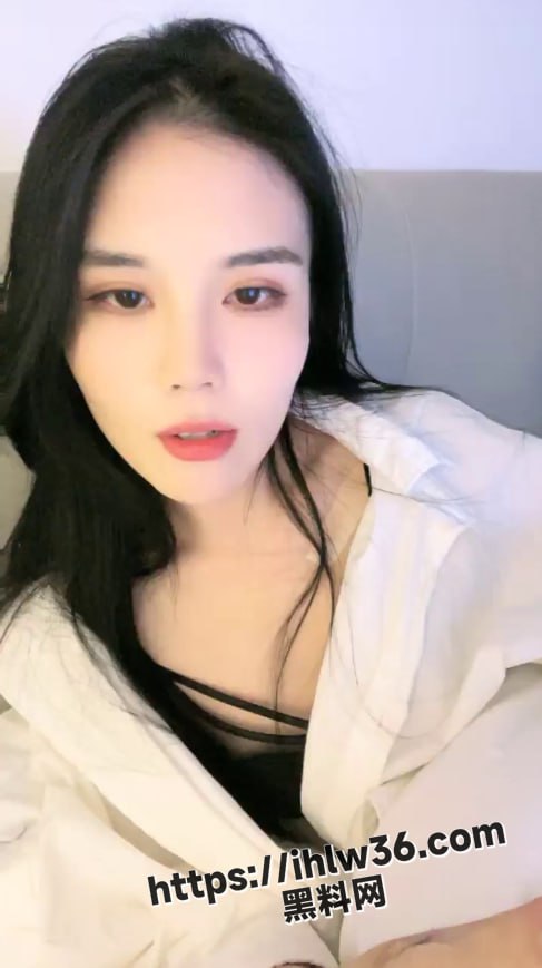 487X869