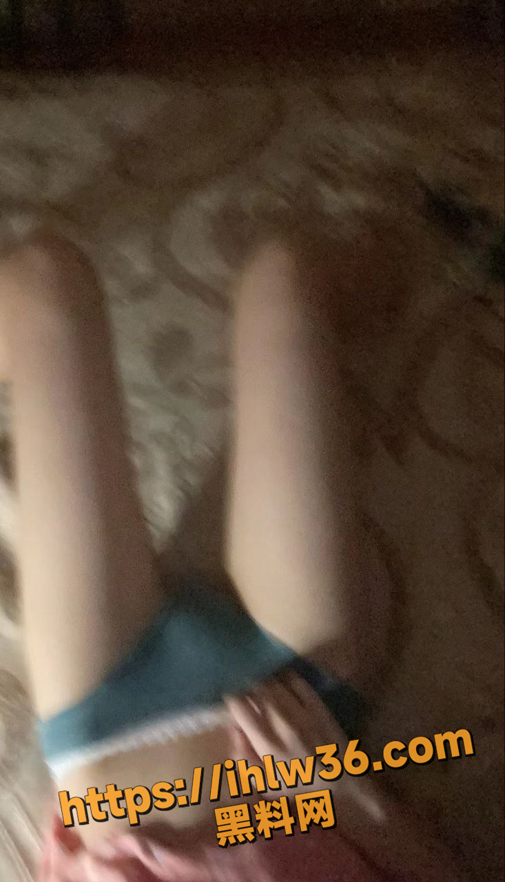 733X1280