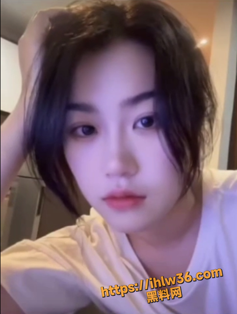 483X639