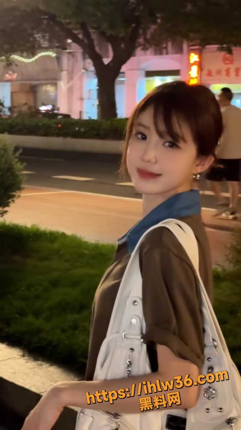 800X1422