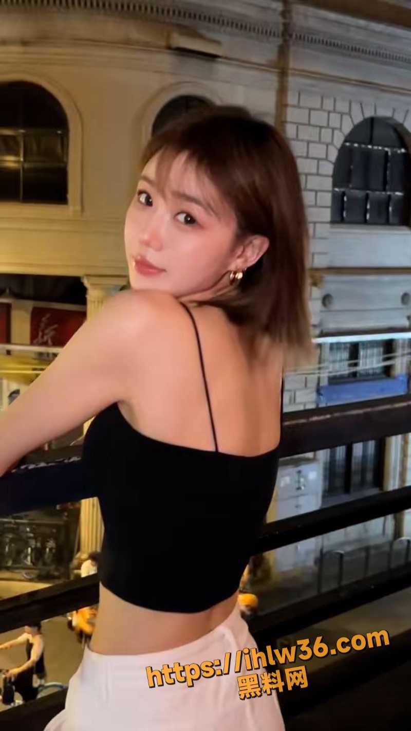 800X1422