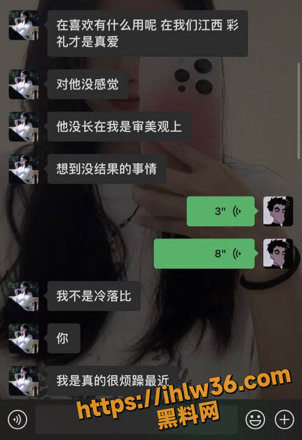 608X884