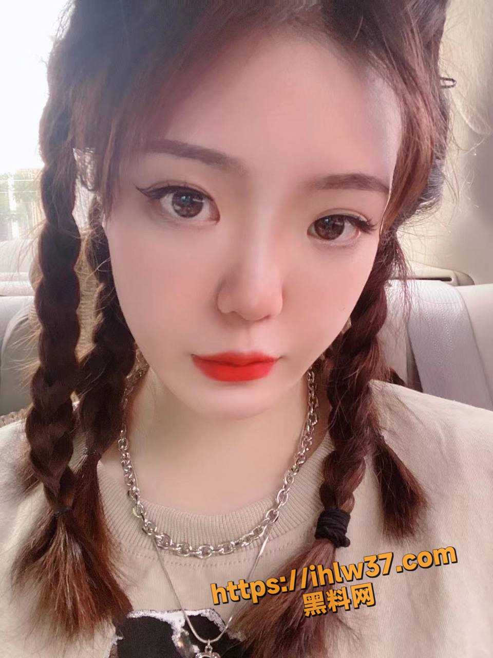 960X1280