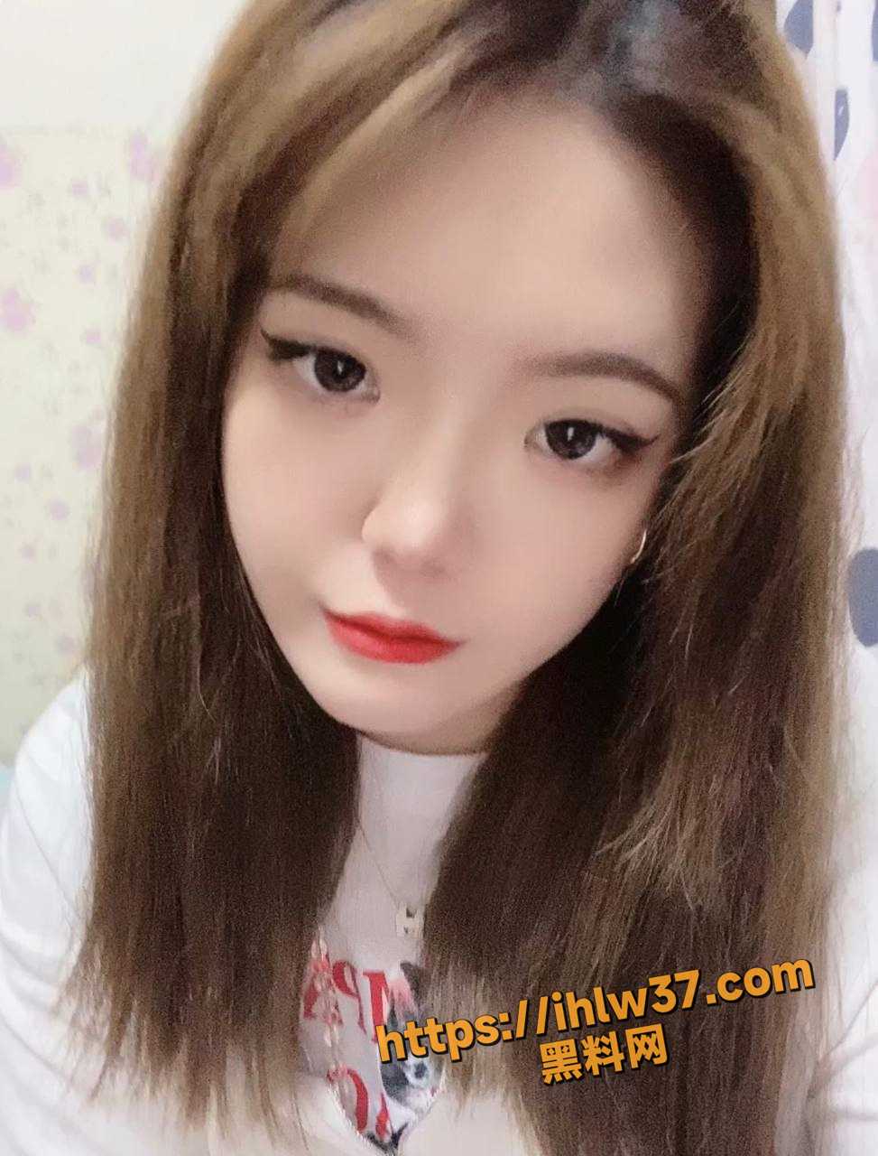 973X1280