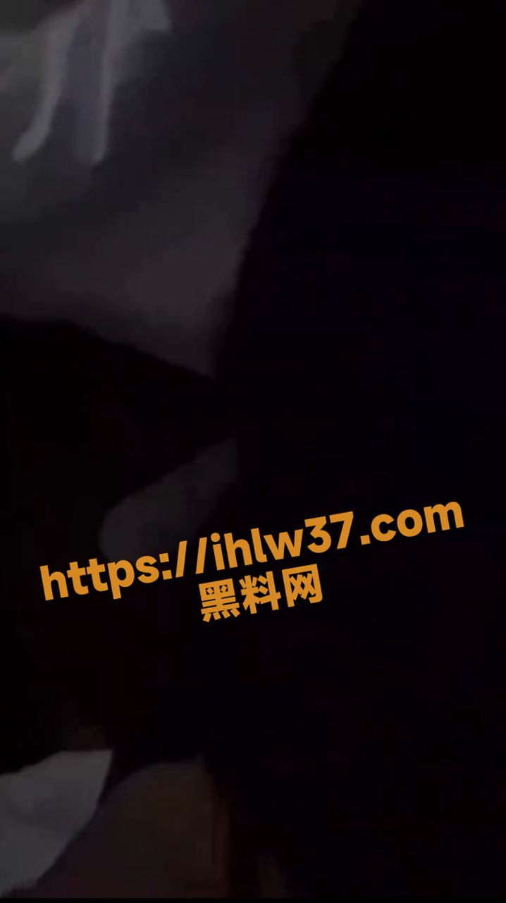 718X1280