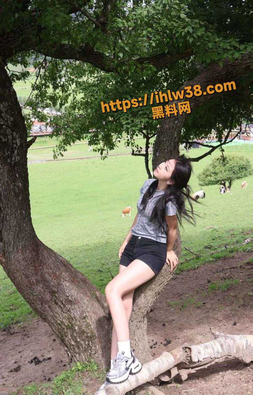 820X1280