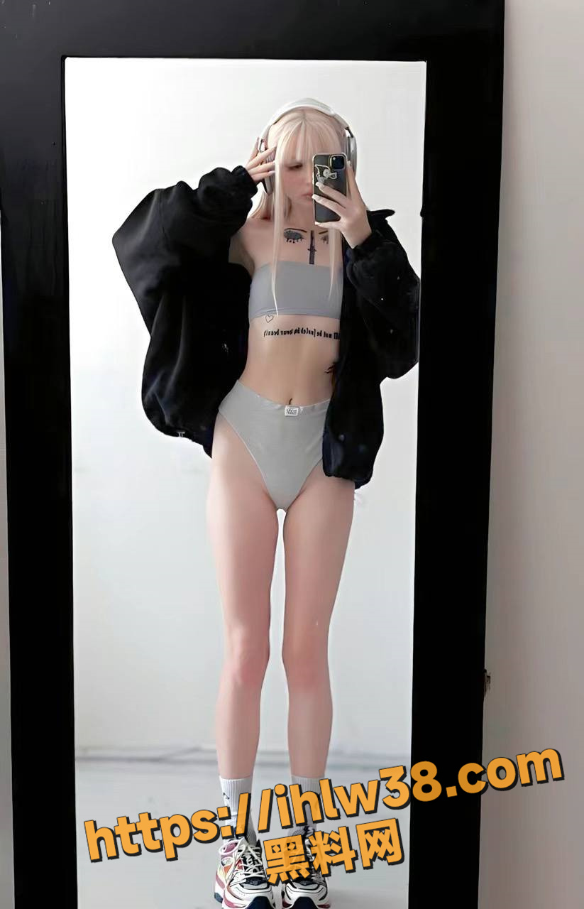 823X1280