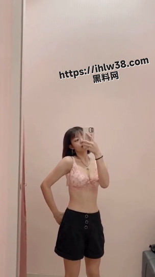 304X541
