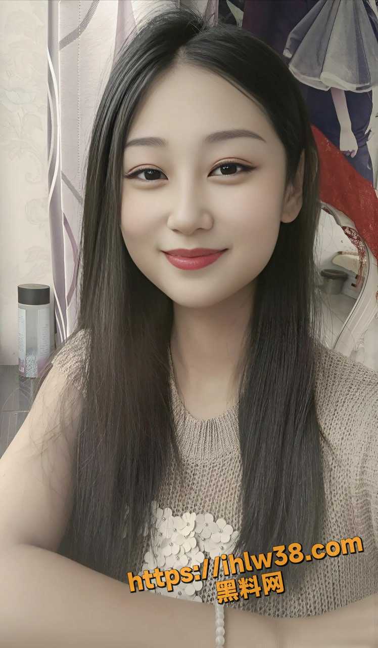 748X1280