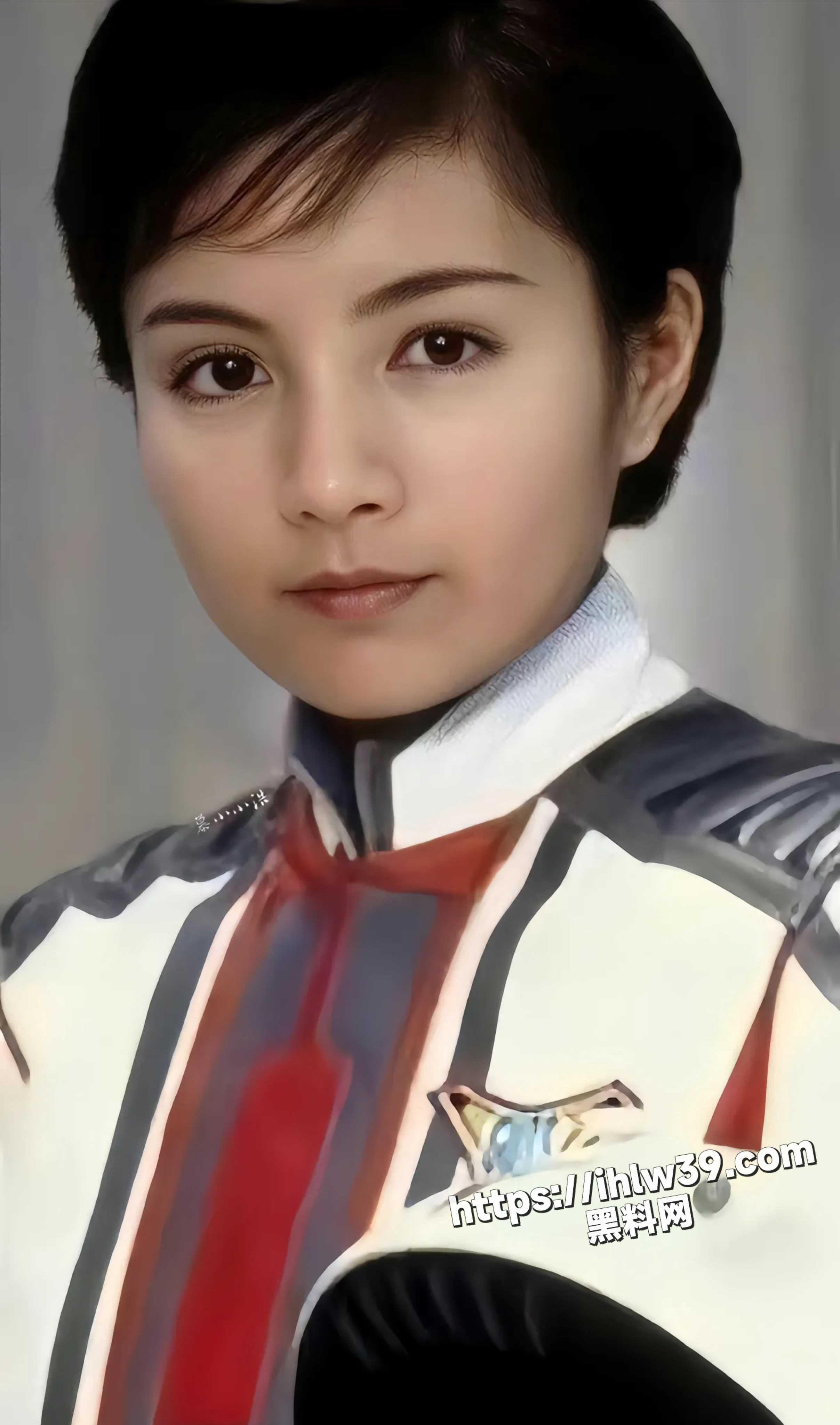 2415X4096