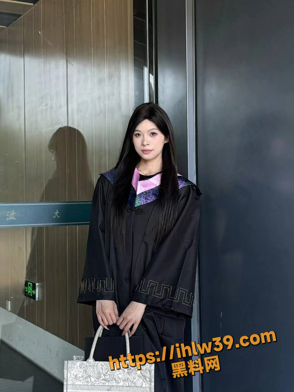 960X1280