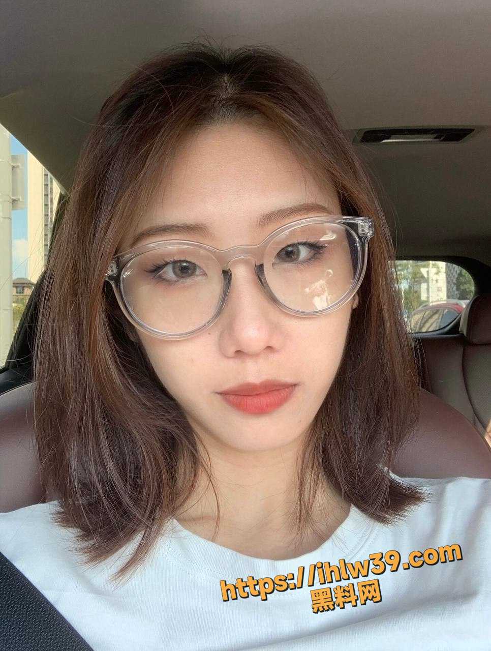966X1280