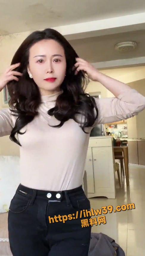 487X859