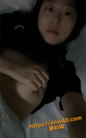337X541