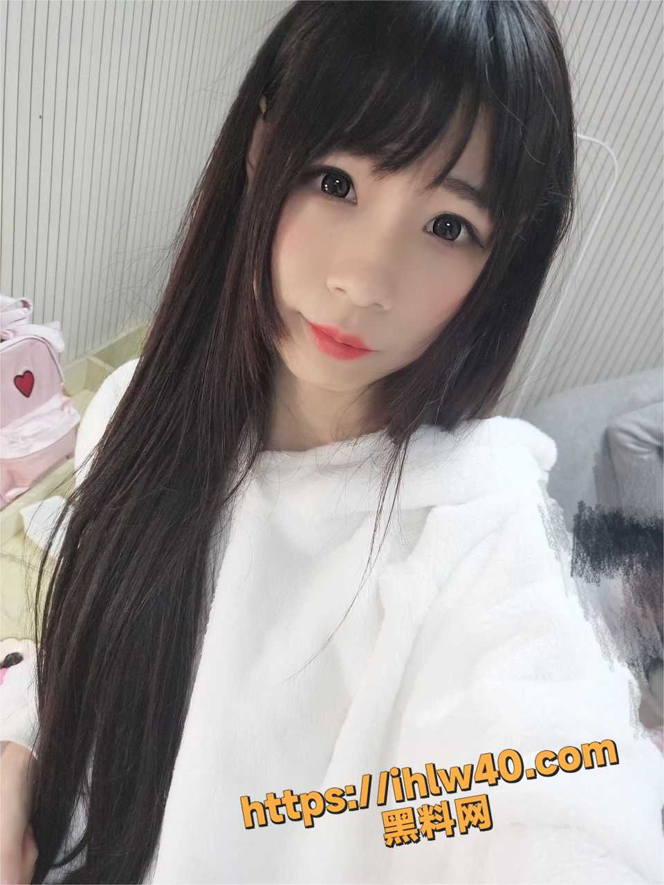 960X1280