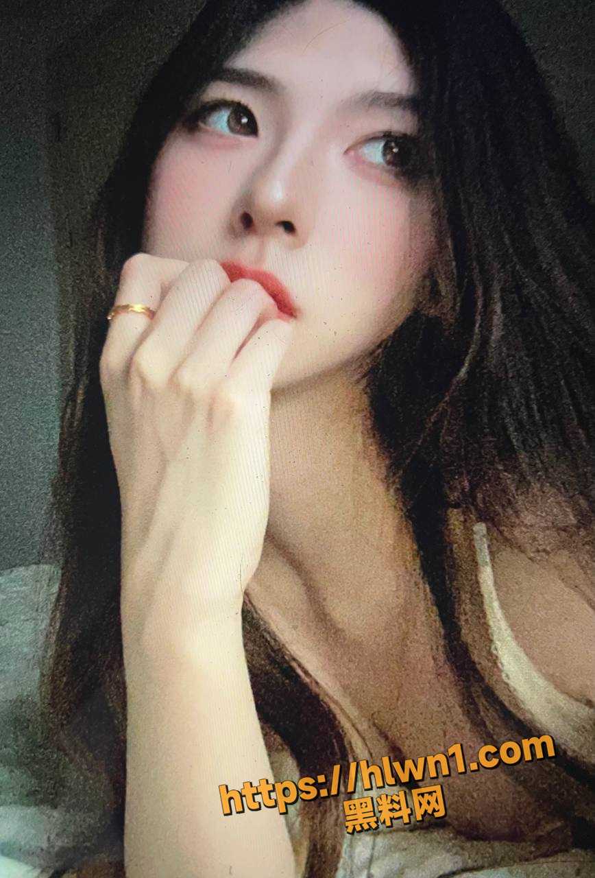 868X1280