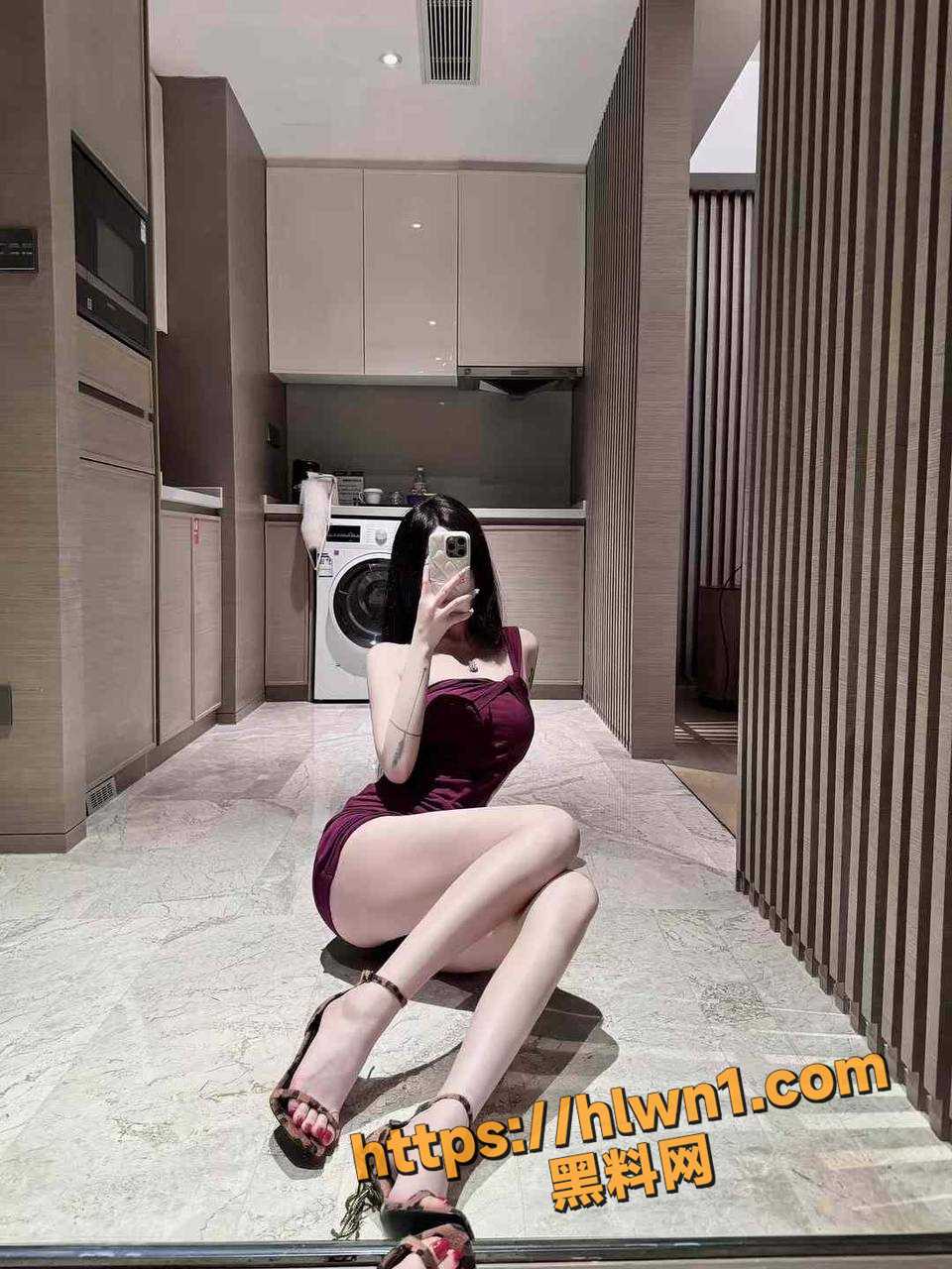 960X1280
