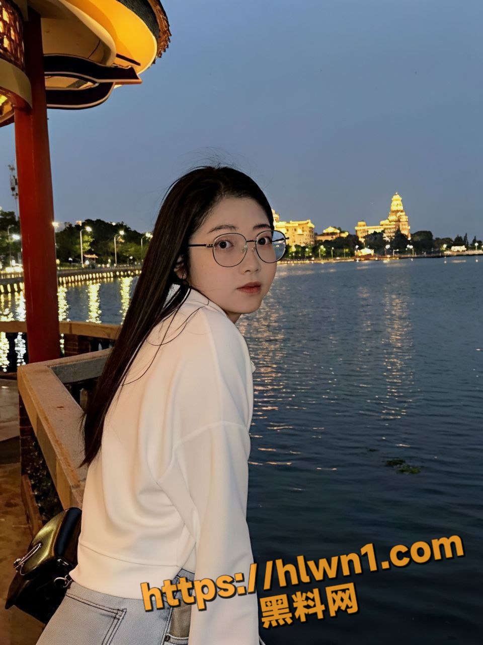 960X1280