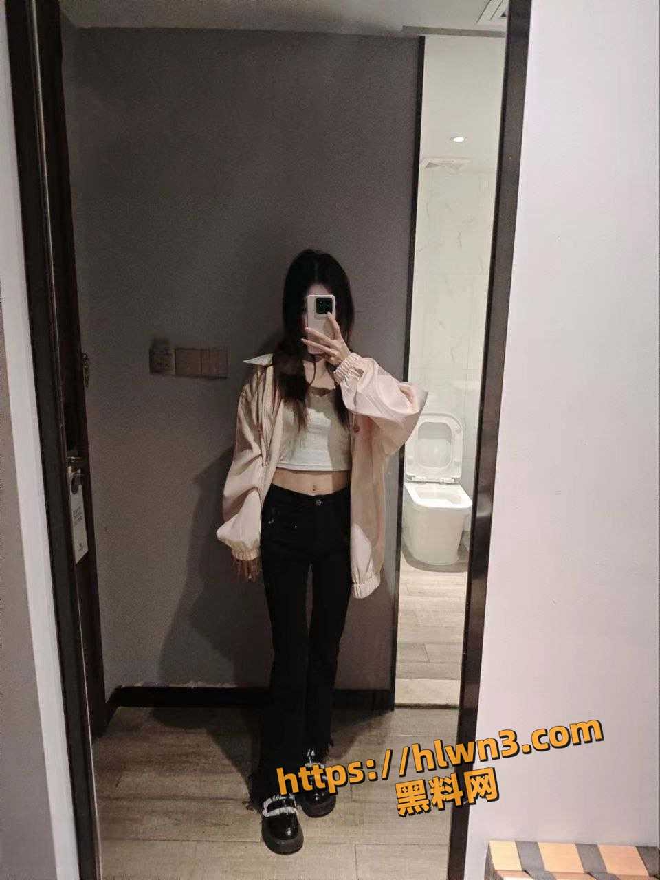 960X1280