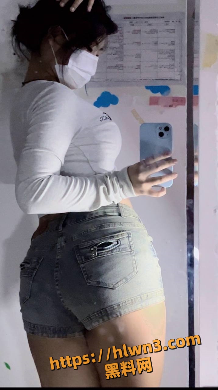 716X1280