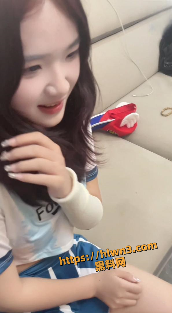 595X1080