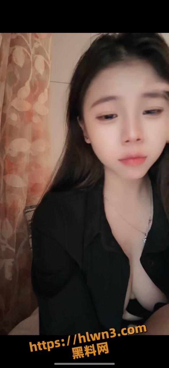 590X1280
