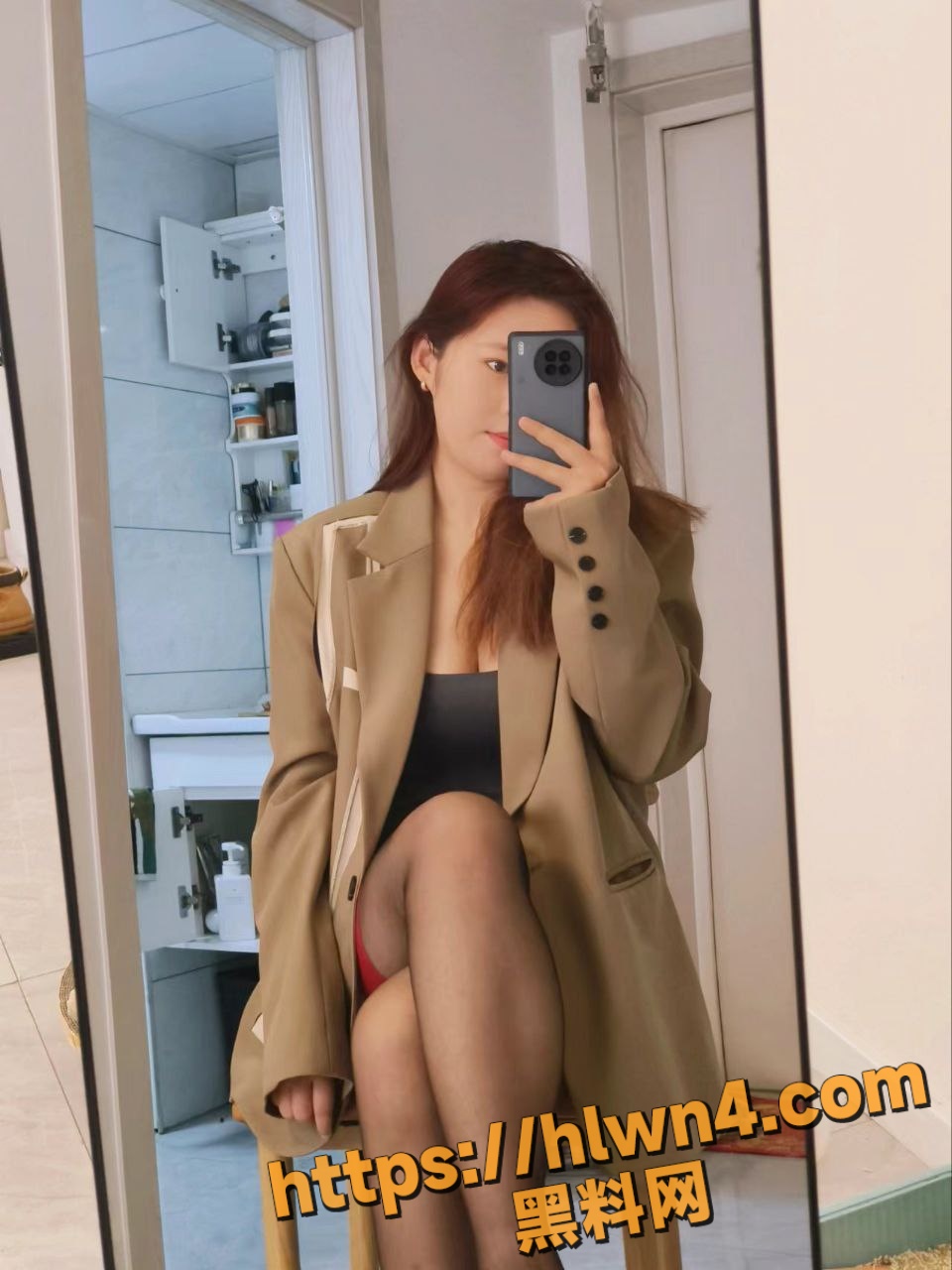 960X1280