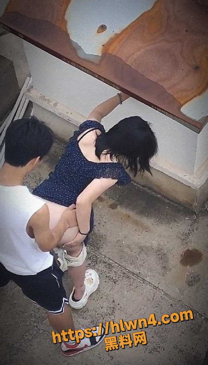 730X1280