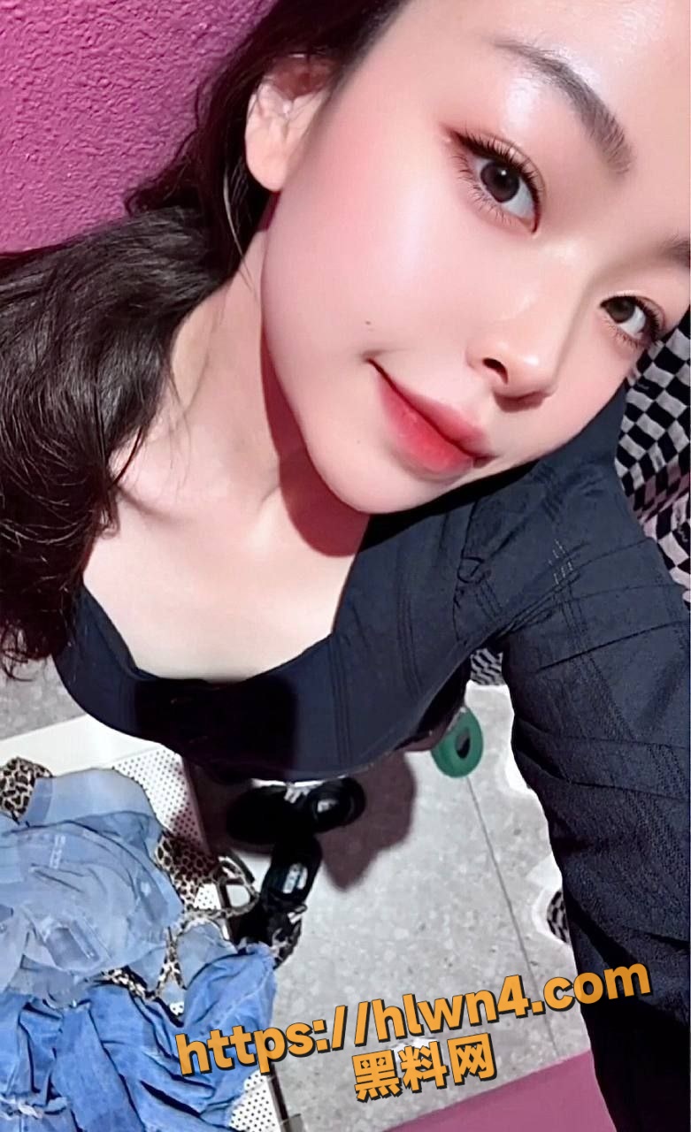 781X1280