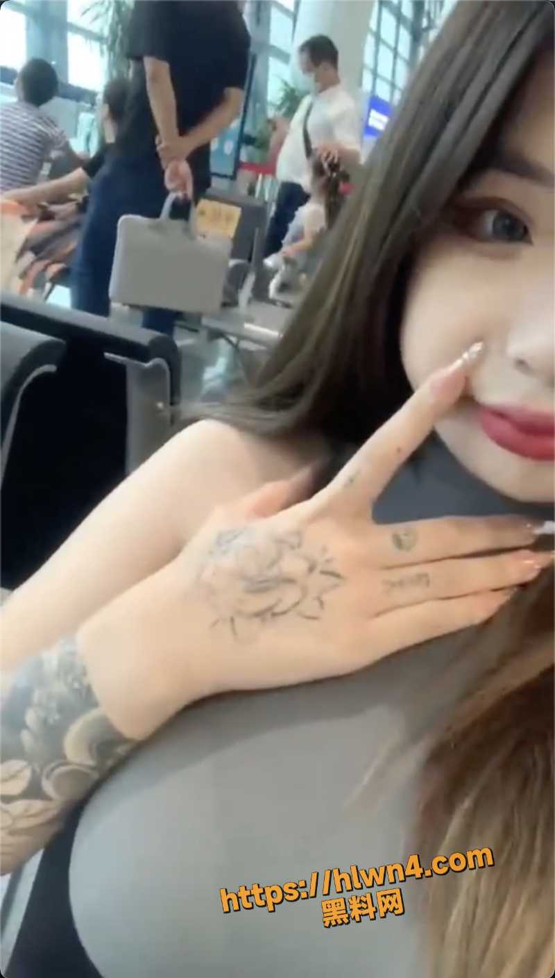 800X1408
