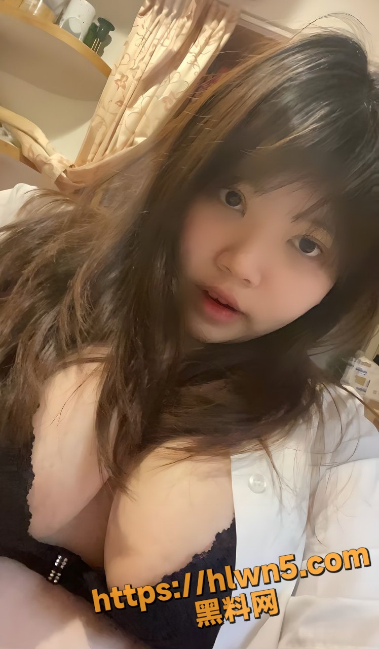748X1280