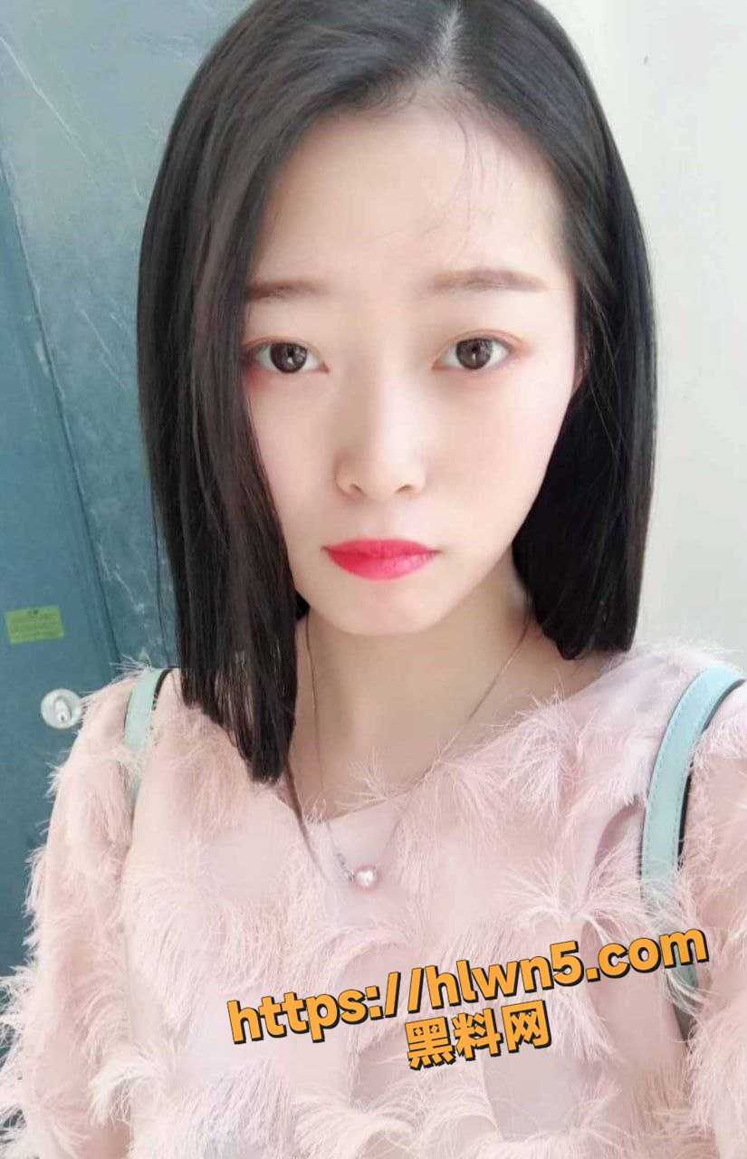825X1280