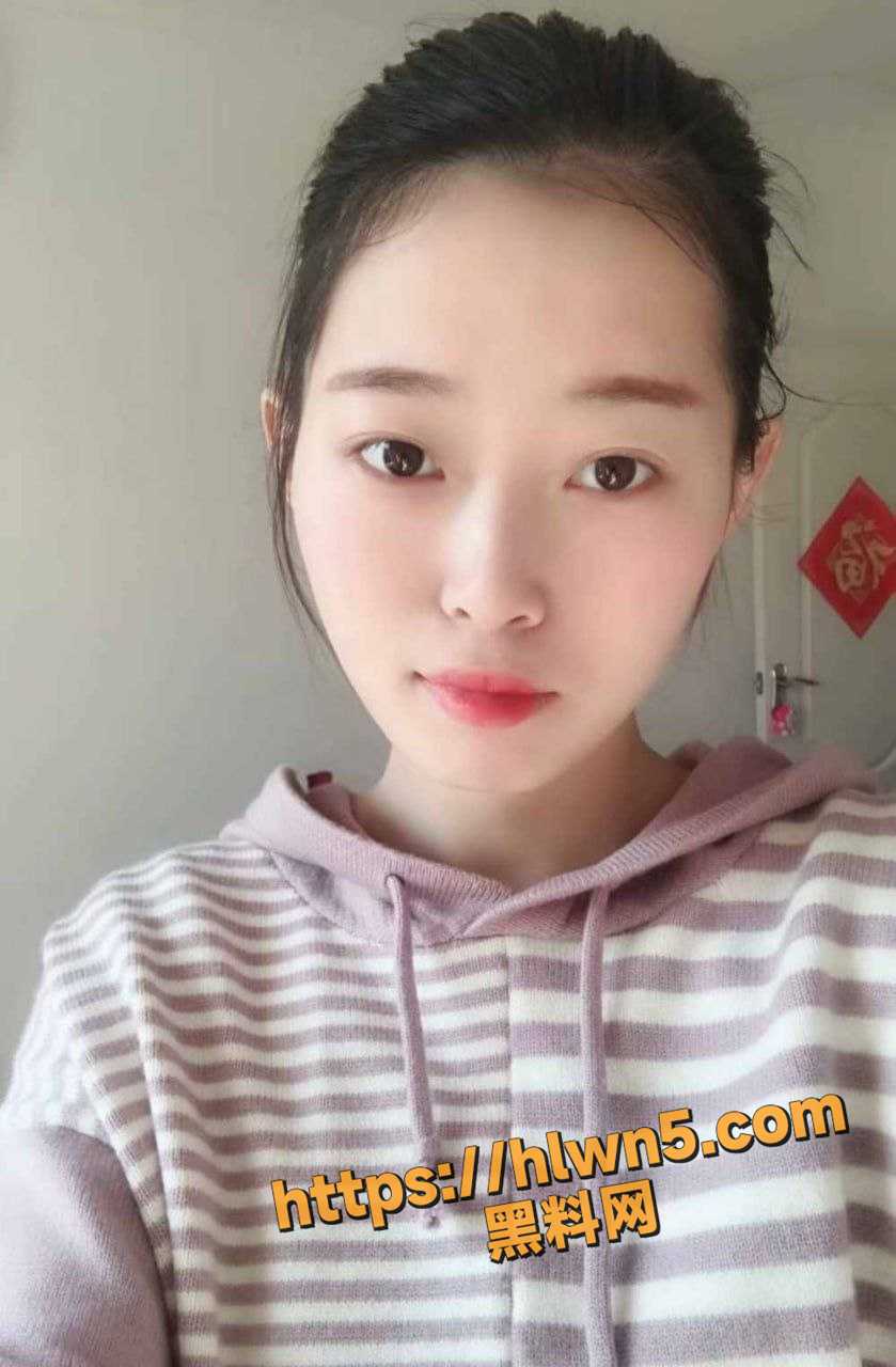839X1280