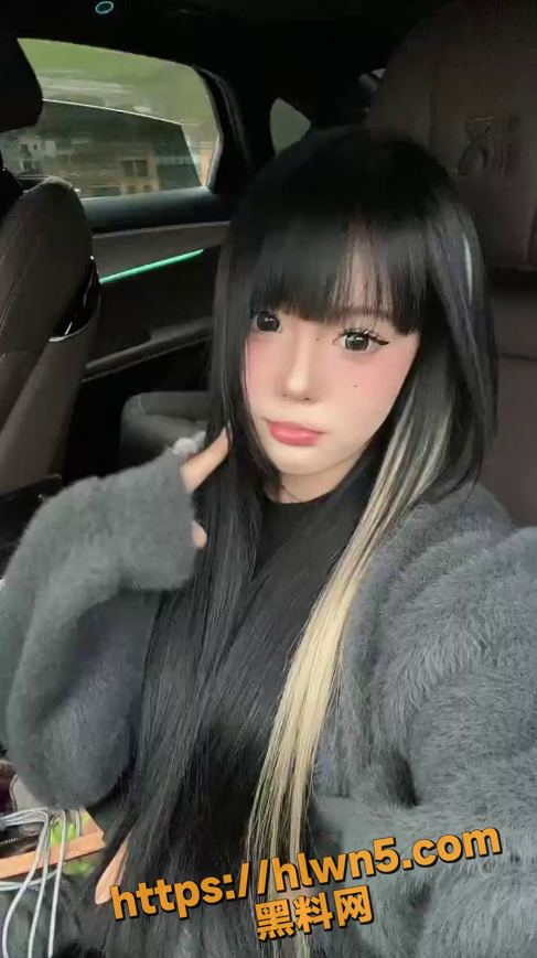 487X869