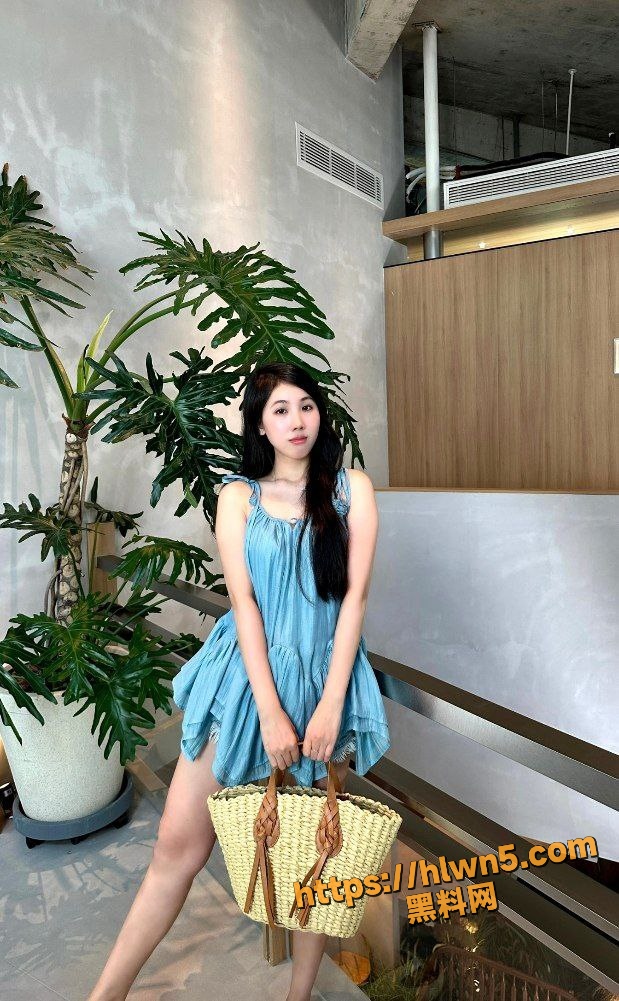 619X1001