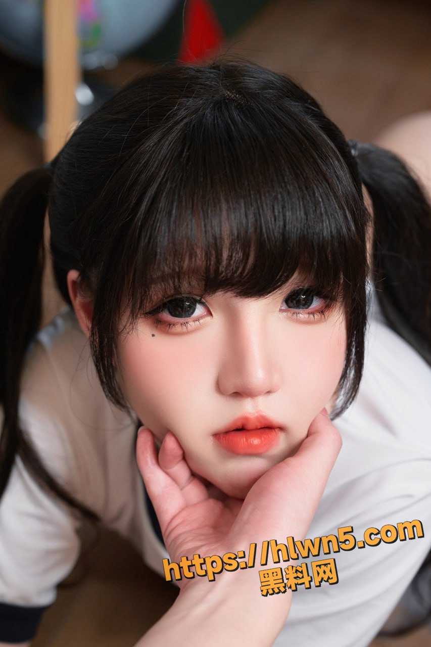 853X1280