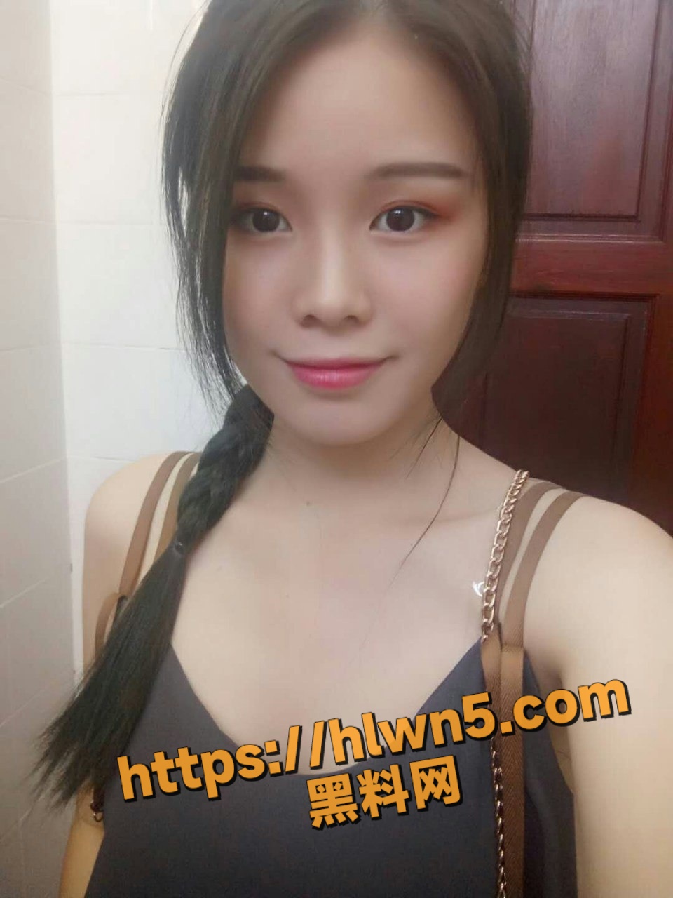 960X1280