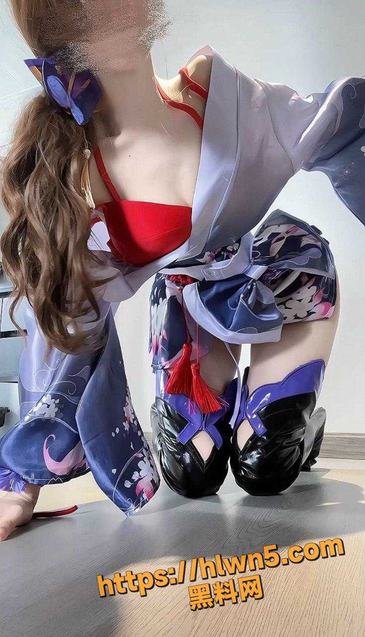 734X1280