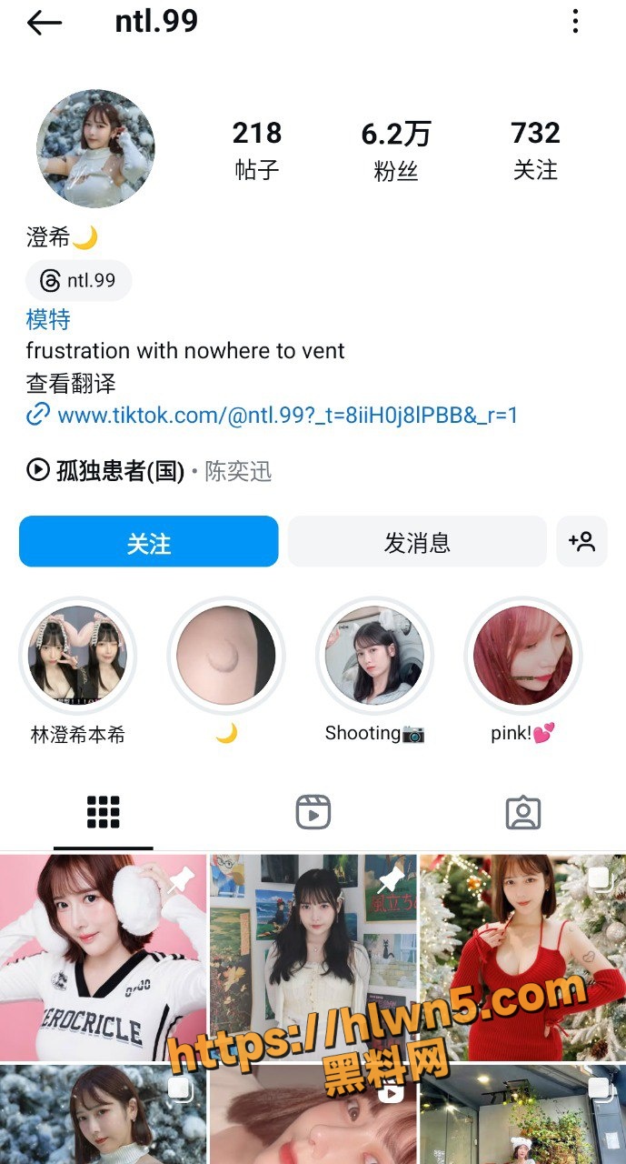 689X1280