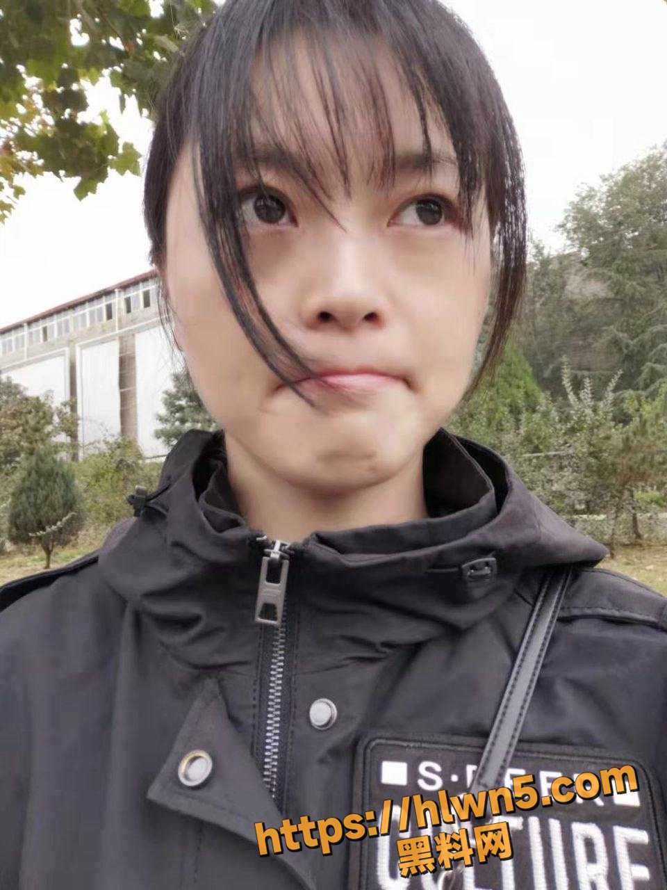 960X1280