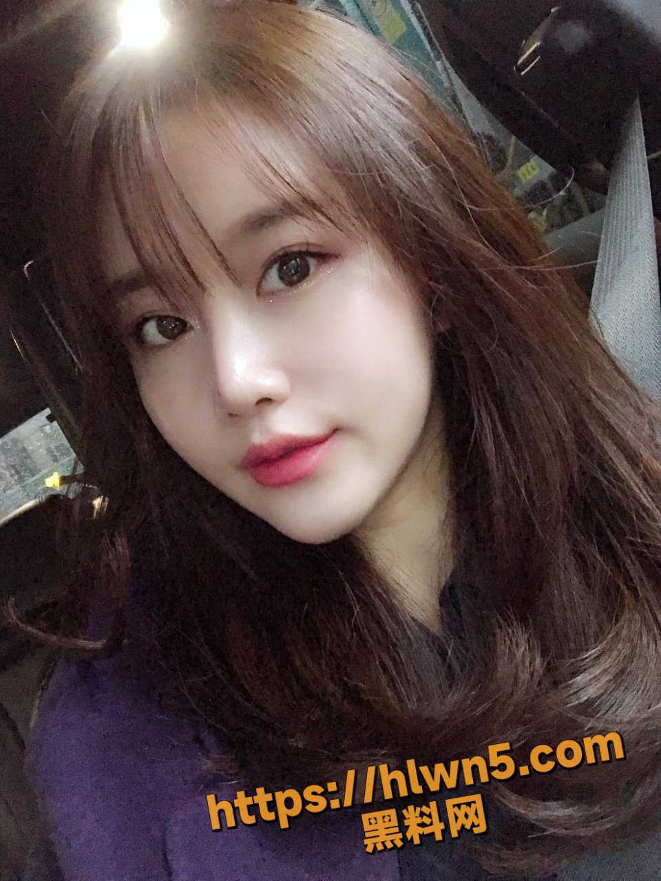 960X1280