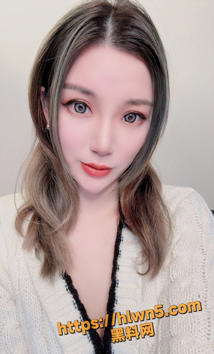 718X1184