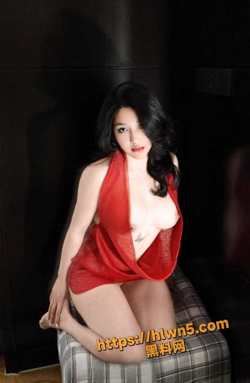 837X1280