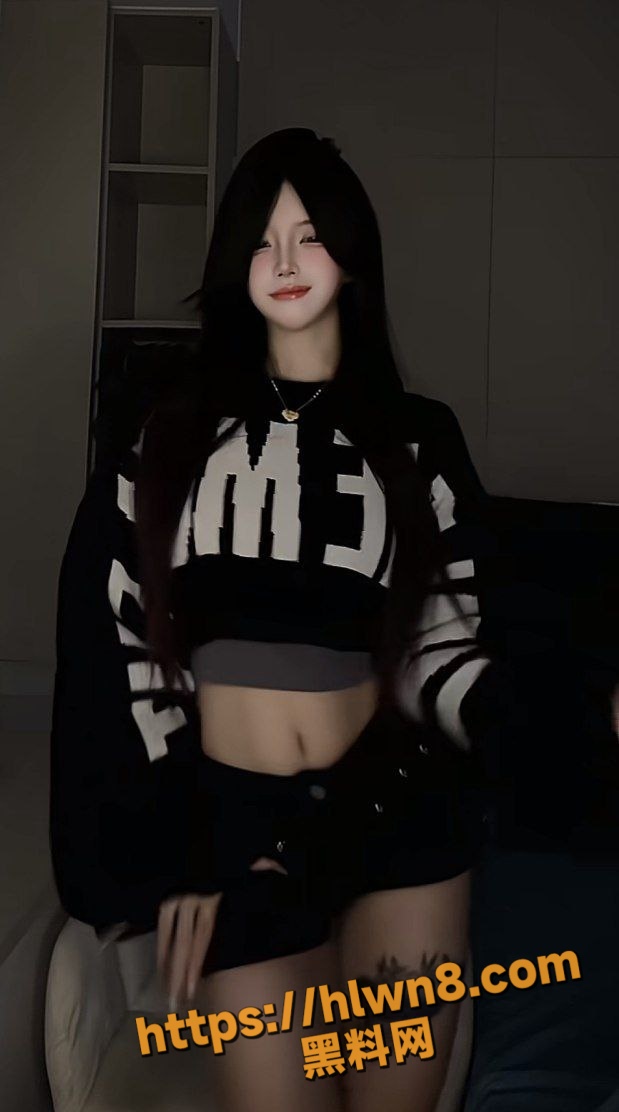 619X1112