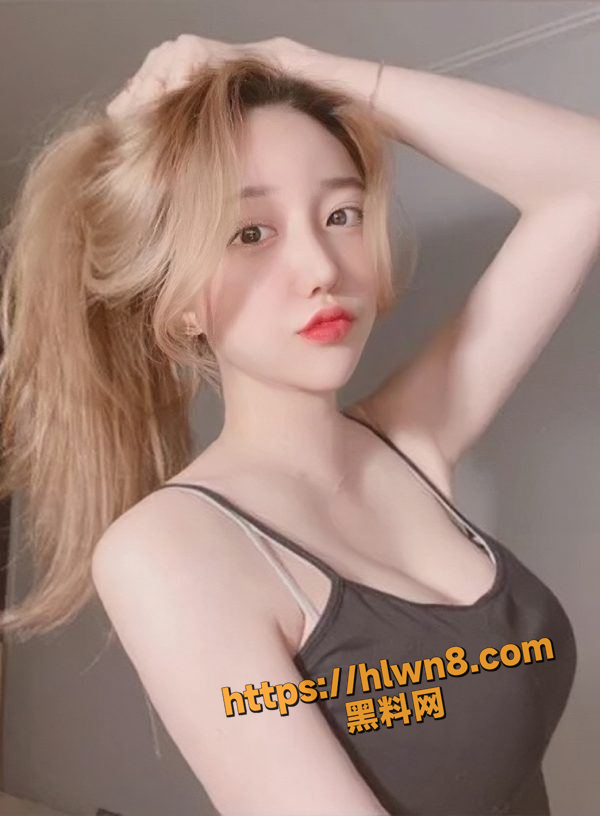 600X816