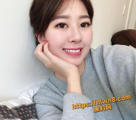 554X487